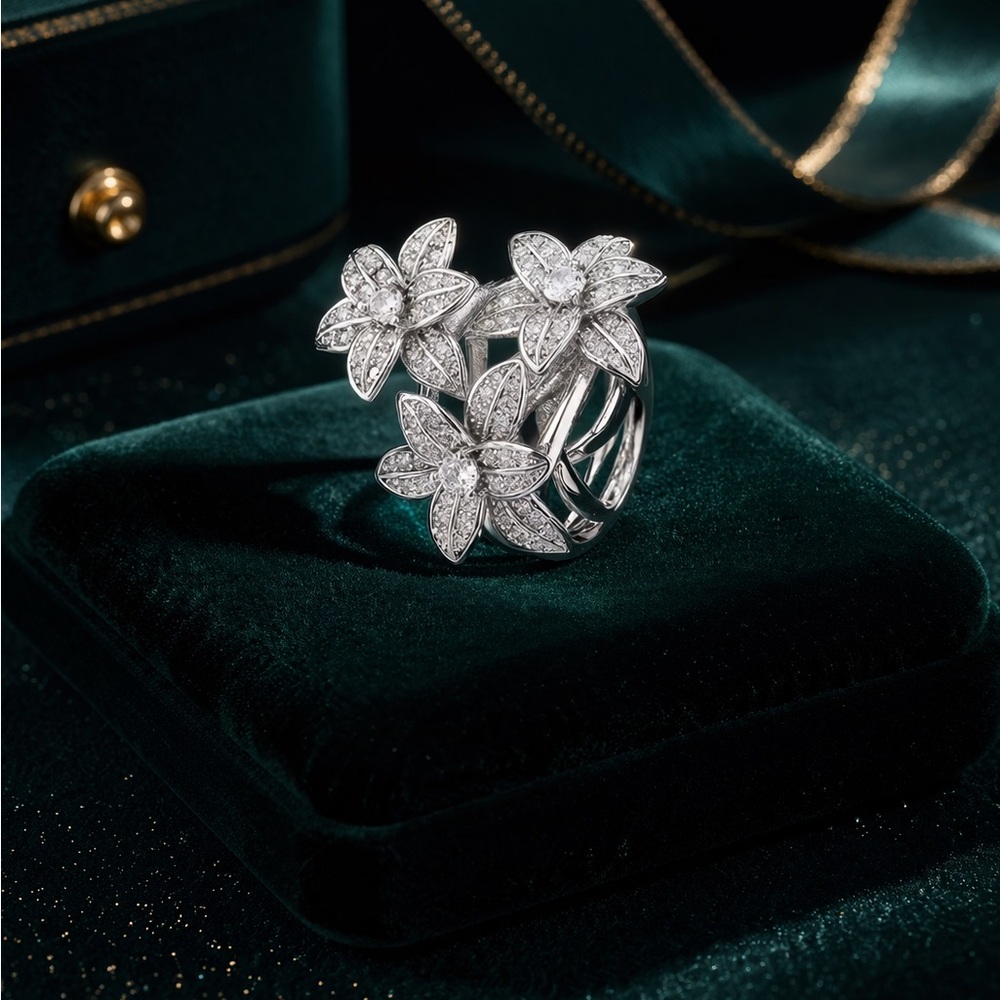 Sterling Silver Floral Pavé Ring .925